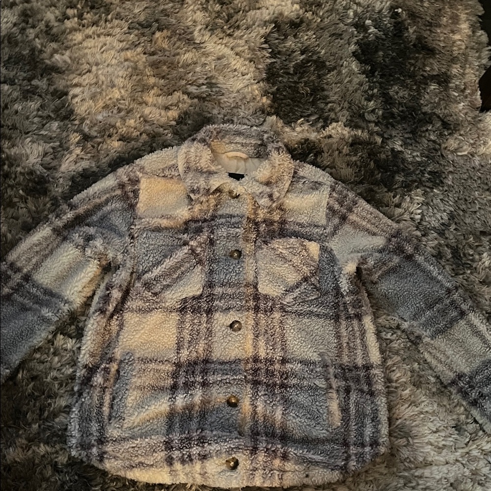 Hollister Womens Plaid Sherpa Jacket - baby blue and Gray, And cream
